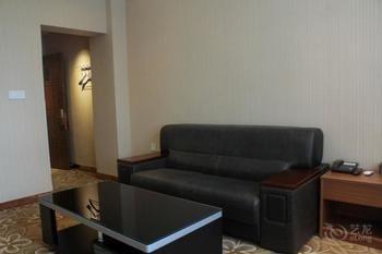 Hualian Business Hotel Shenyang Exterior photo